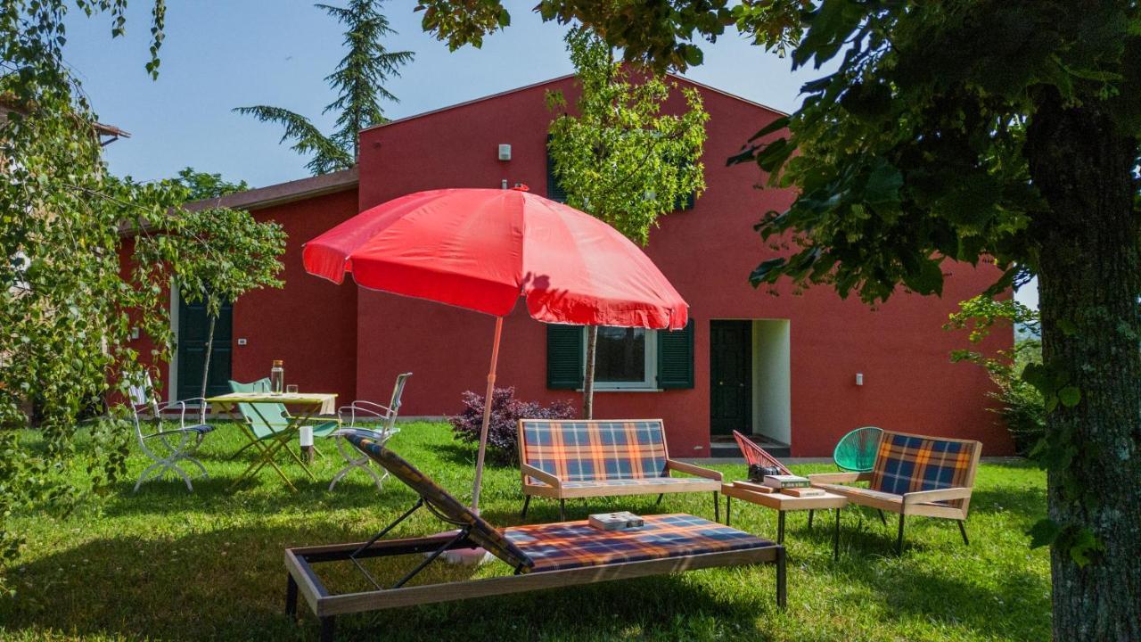 Villa Silvana - Apt Giulia & Michela With Terrace & Parking ペルージャ エクステリア 写真