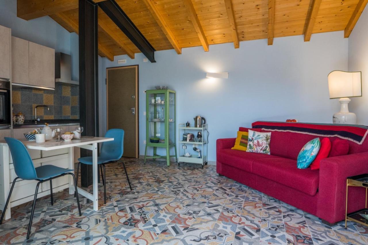 Villa Silvana - Apt Giulia & Michela With Terrace & Parking ペルージャ エクステリア 写真
